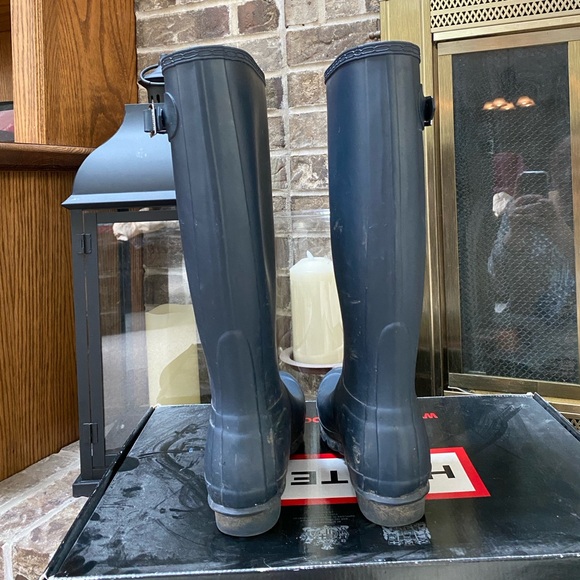 HUNTER Rain Boots Original Tall Size 7 Navy Blue - Picture 2 of 6